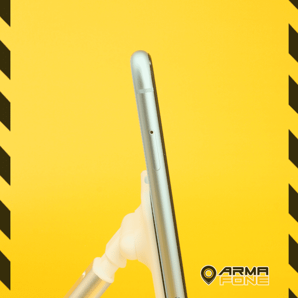 iPhone XR - ARMA592